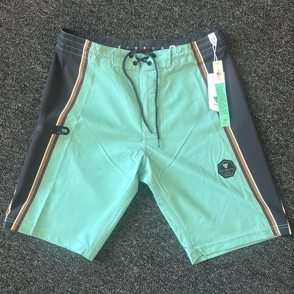 Vissla recline boardie